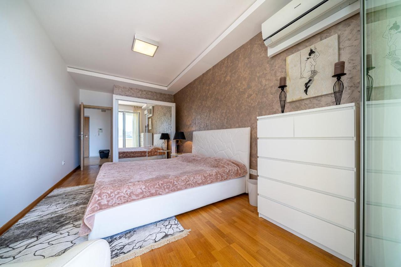 Apartment Sweet Memories Sveti Stefan Exterior foto